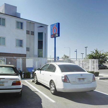 Motel 6 Lehi, Ut - Thanksgiving Point מראה חיצוני תמונה