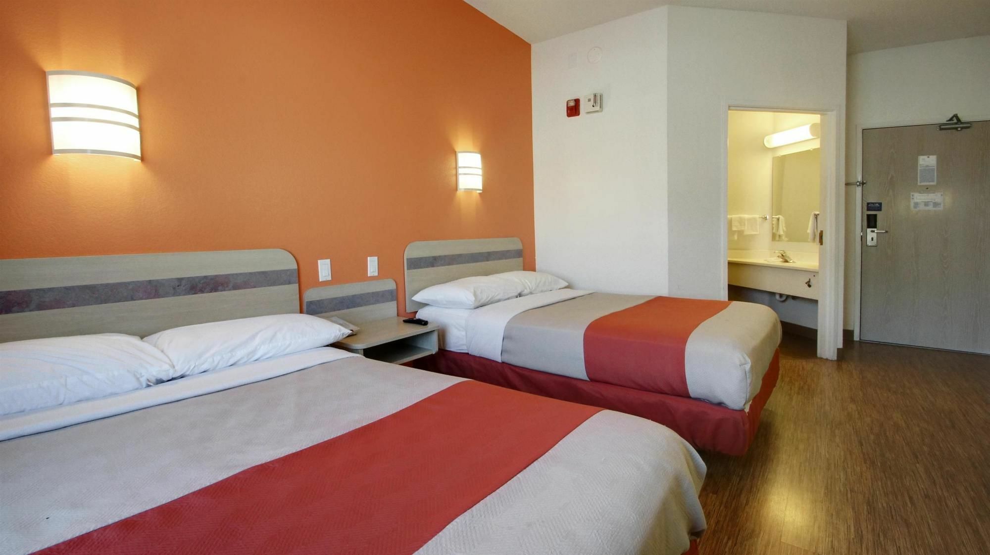 Motel 6 Lehi, Ut - Thanksgiving Point מראה חיצוני תמונה