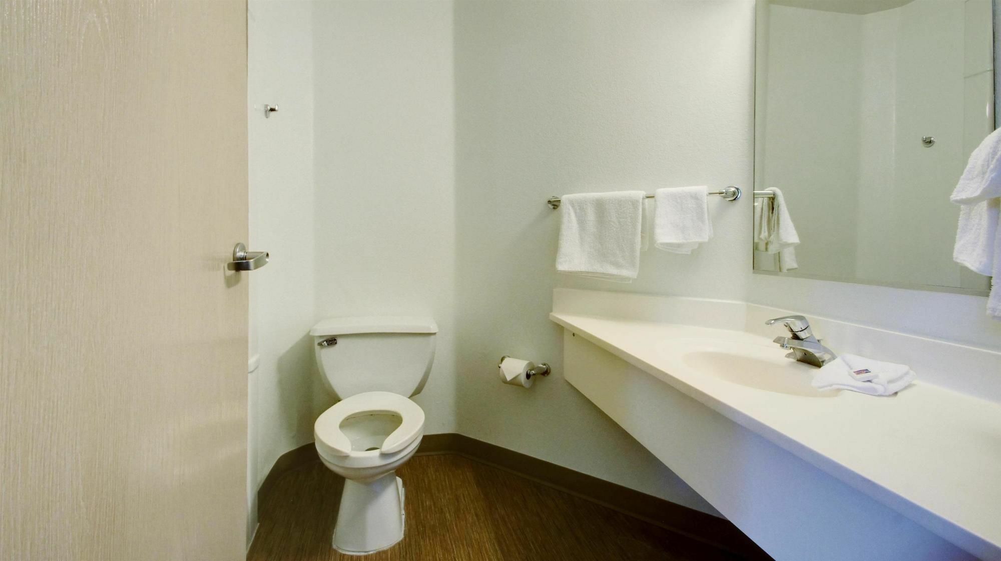 Motel 6 Lehi, Ut - Thanksgiving Point מראה חיצוני תמונה