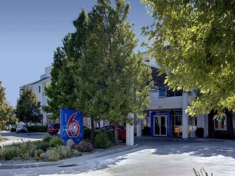 Motel 6 Lehi, Ut - Thanksgiving Point מראה חיצוני תמונה