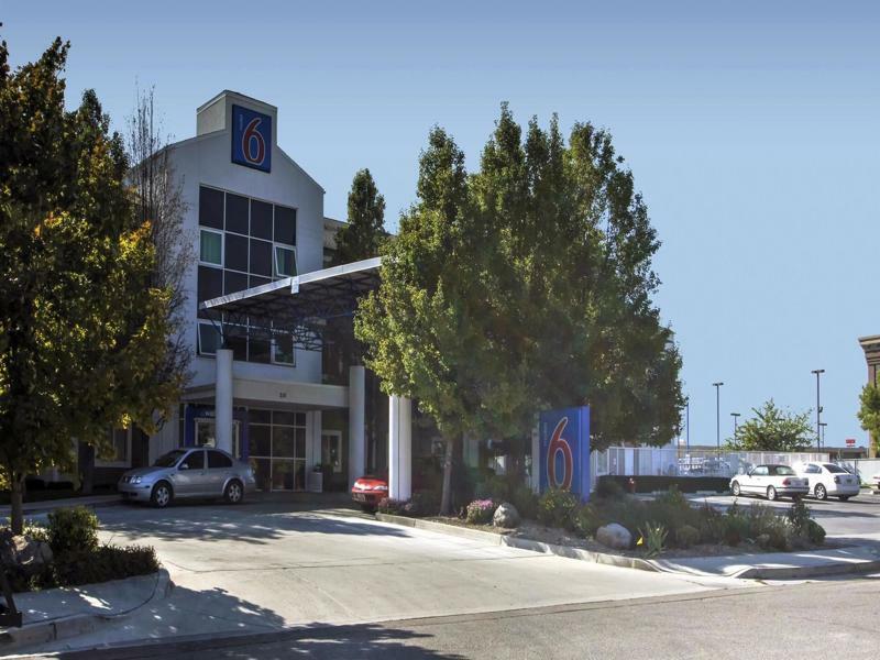 Motel 6 Lehi, Ut - Thanksgiving Point מראה חיצוני תמונה